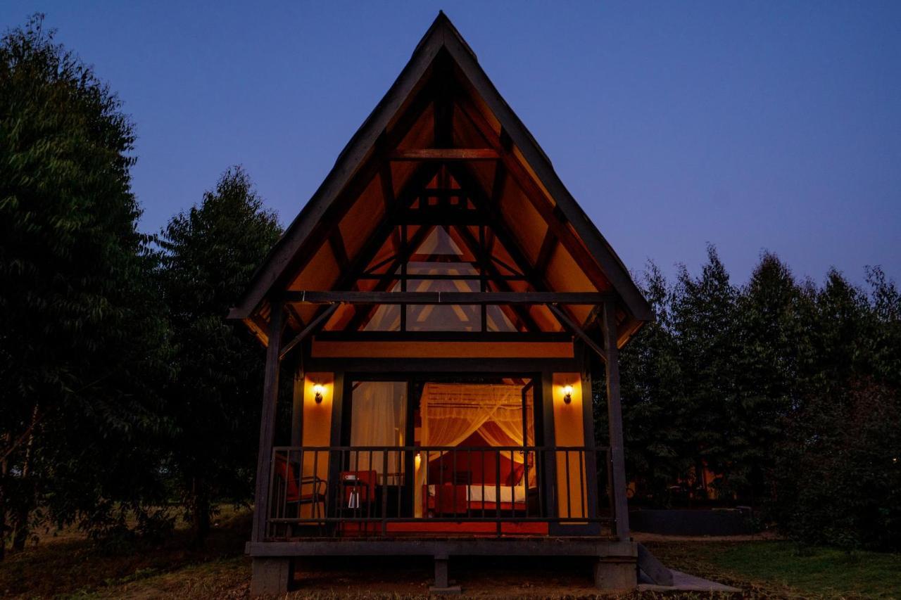 Shamba Lodge Cabin B Arusha Exterior photo